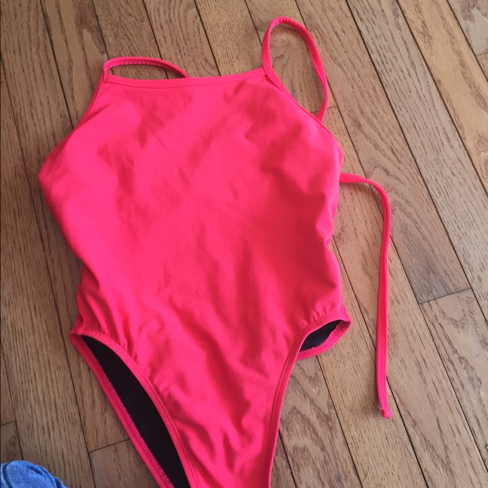 Jolyn tie-back pink